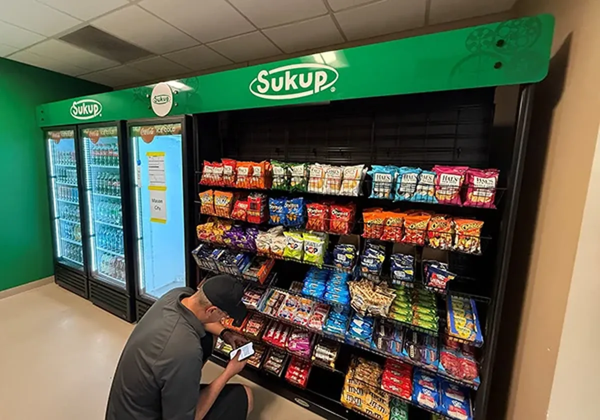 Micro market being shopped by an employee