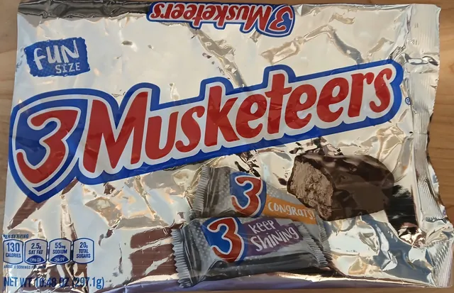 3 Musketeers Original