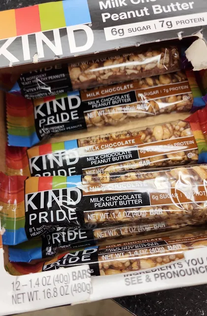 Kind Caramel Almond & Sea Salt