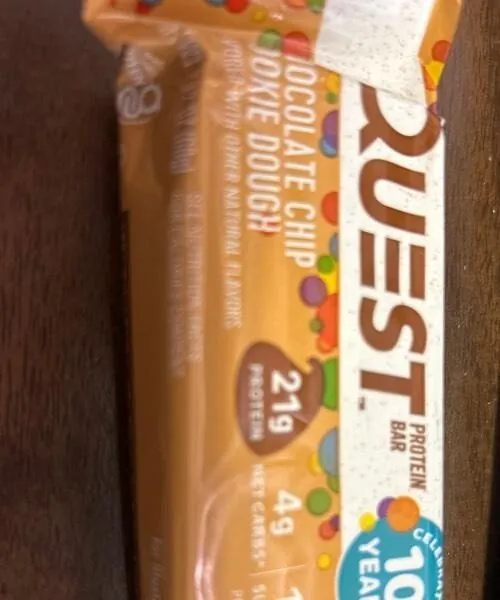 Quest Chocolate Chip Cookie Dough Bar